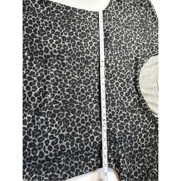 Soft Surroundings Animal Print Long Sleeve Scoop Neck Top - Picture 11 of 12